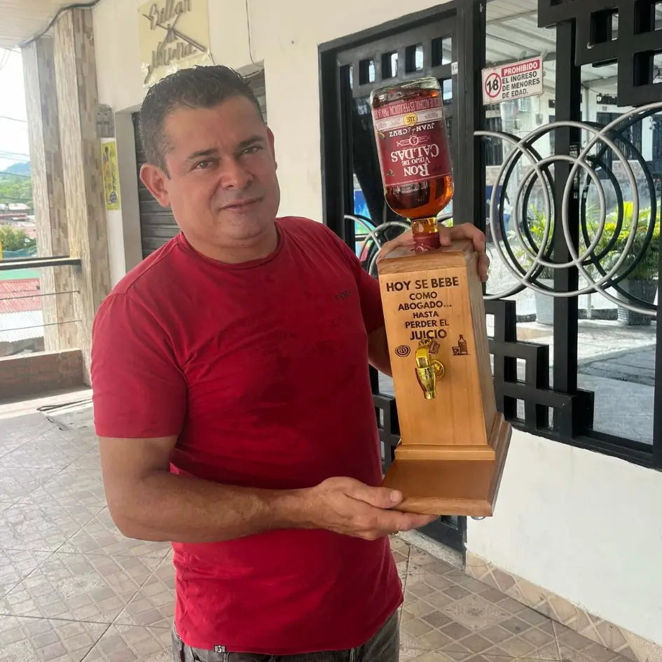Dispensador de licor Master®